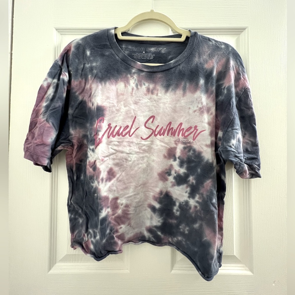 Taylor Swift LOVER era CRUEL SUMMER crop